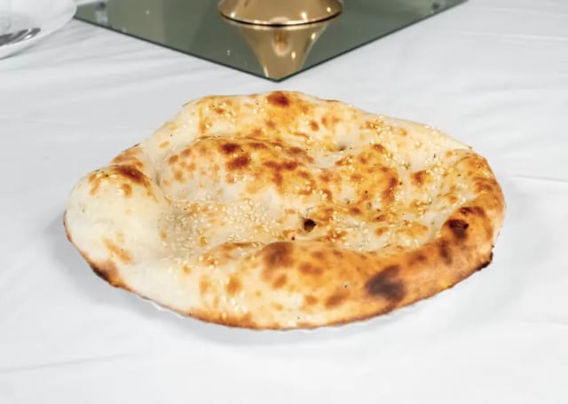 Sesame Naan.